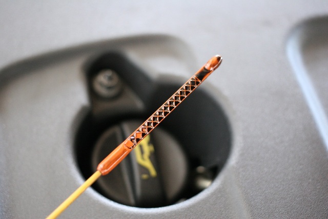 Co zrobić, gdy w silniku przybywa oleju?